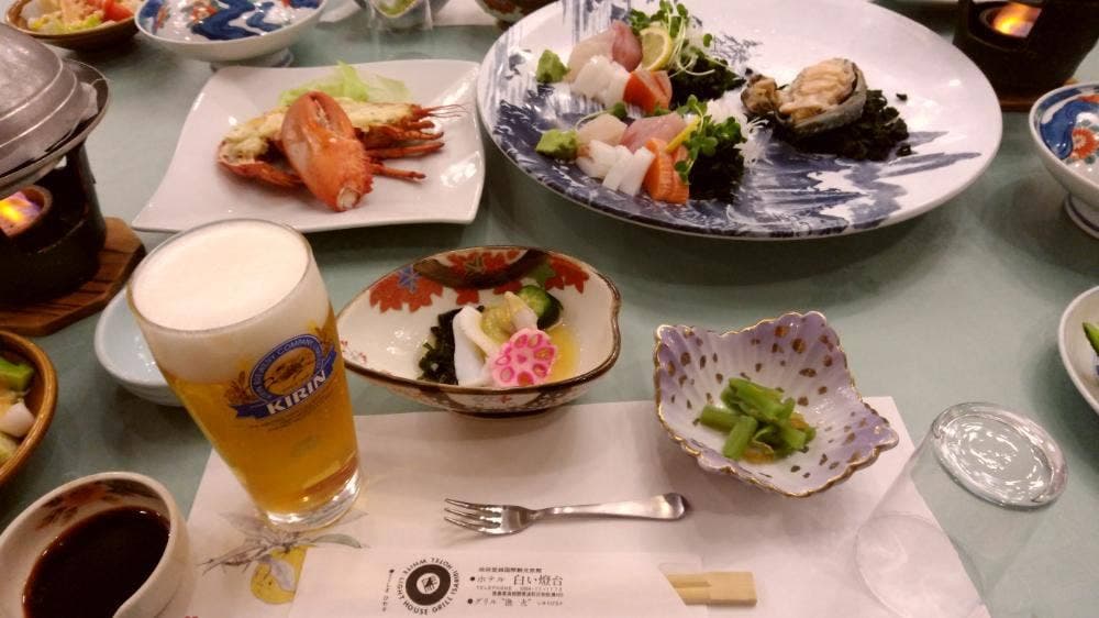 ホテル白い燈台