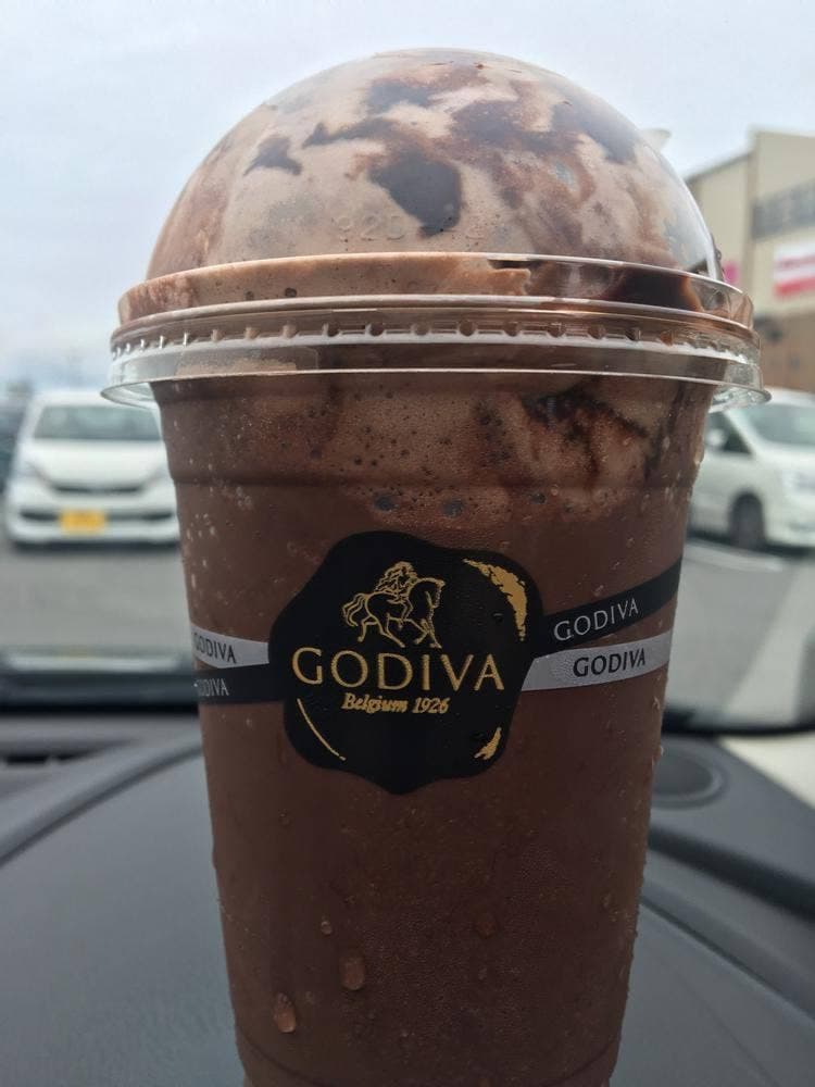 ゴディバ イオンモール沖縄ライカム店