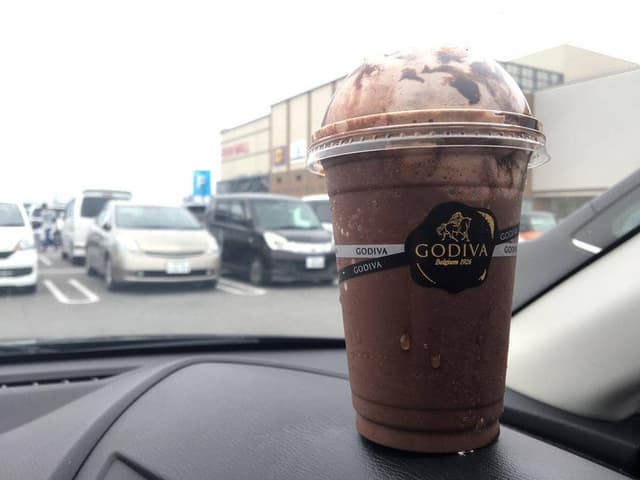 ゴディバ イオンモール沖縄ライカム店 - サブ画像3