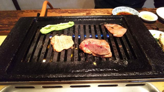 焼肉ホルモン食道園 - サブ画像1