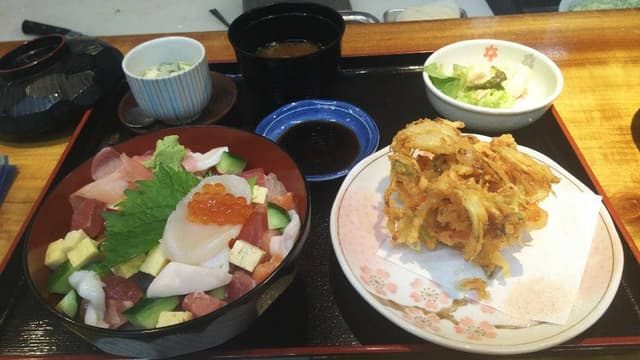 旬魚 旬菜 寿司 鶴 - サブ画像3