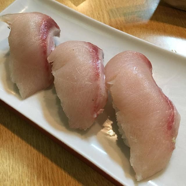 佐兵衛すし支店 - サブ画像1