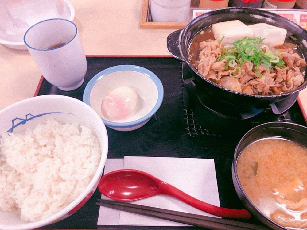 松屋 三国店