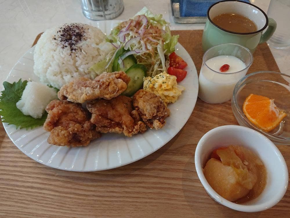 ブルームーンカフェ