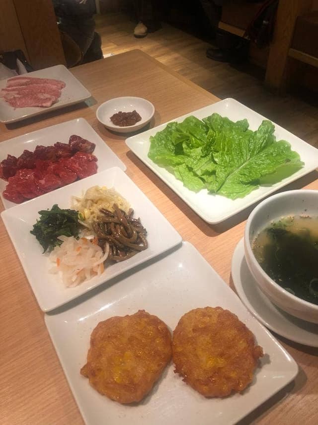 国産牛焼肉食べ放題 あぶりや 江坂店 - サブ画像1