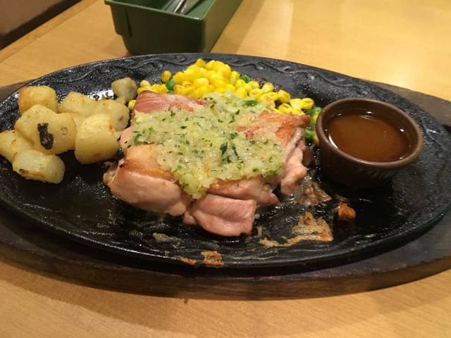 サイゼリヤ 牛込柳町店 - サブ画像2