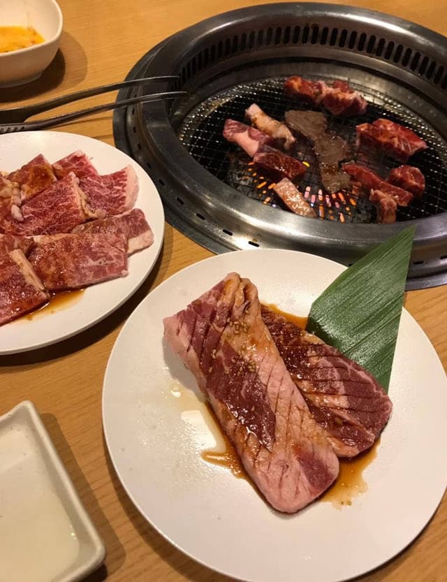 焼肉きんぐ 仙台八乙女店 - サブ画像1