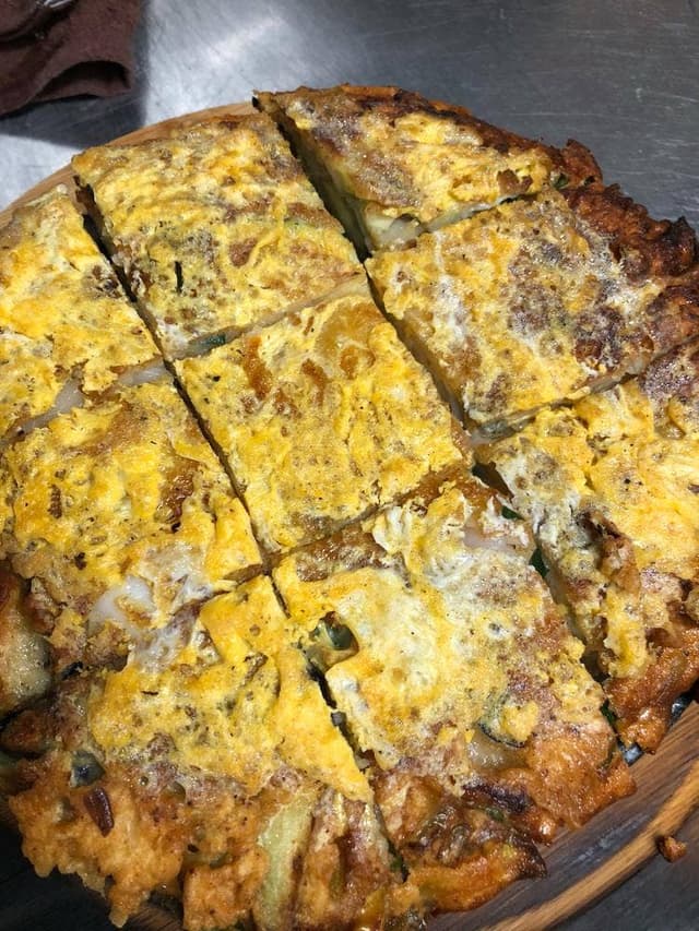 溶岩焼肉&韓国料理 トルハルバン - サブ画像1