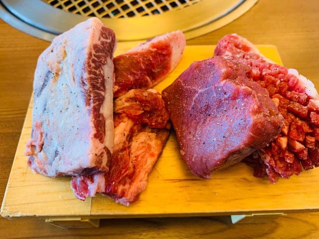 牛角 田富リバーサイド店 - サブ画像1