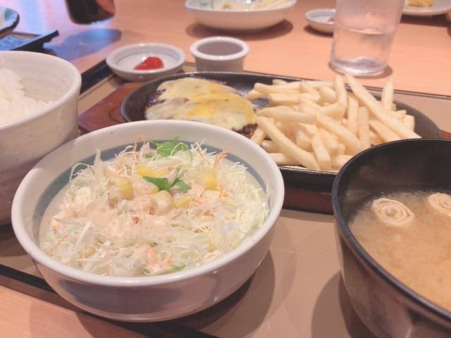 やよい軒 福井種池店 - サブ画像3