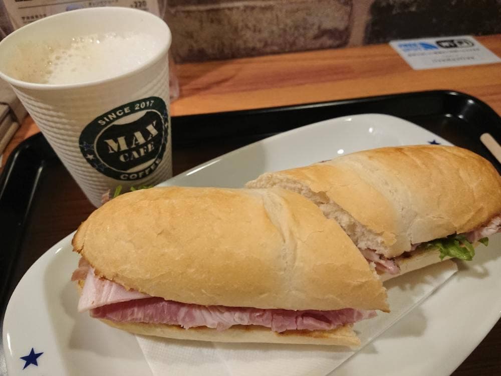 マックスカフェ 横浜駅西口店