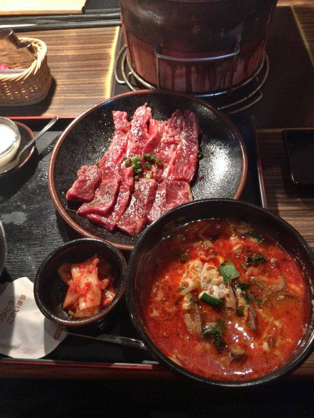 炭火焼肉 七輪房 稲田堤店 - サブ画像2