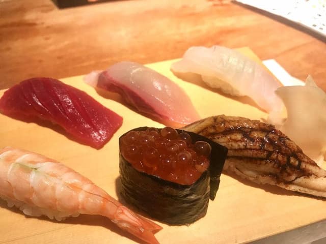 海鮮ダイニング 魚じん - サブ画像1