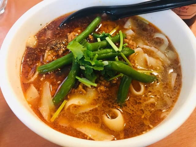 龍興刀削面舗 - サブ画像3