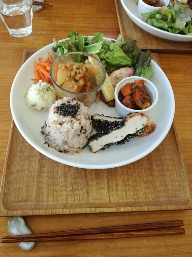 寺子屋オーガニックカフェ EDEN