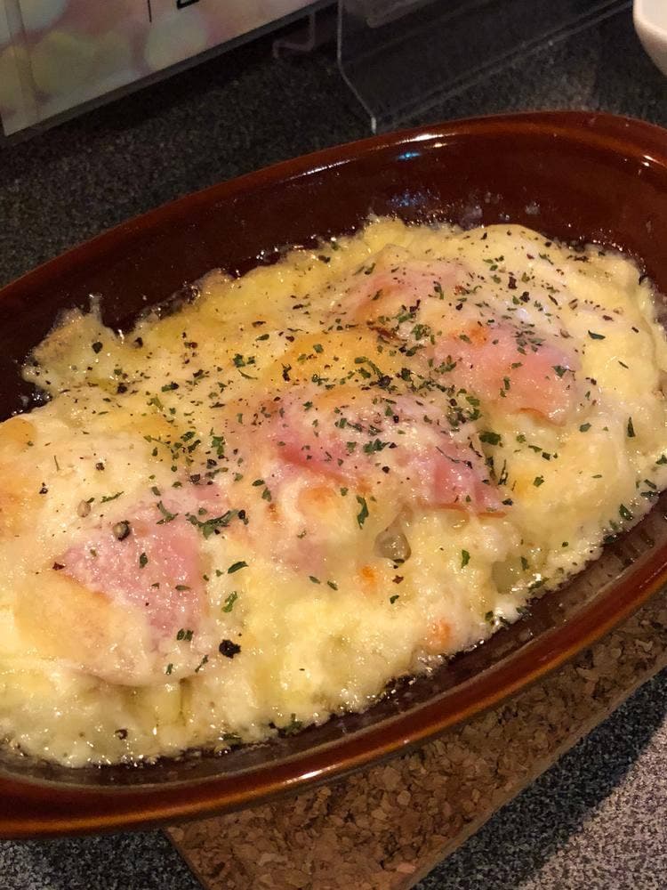 Dining85