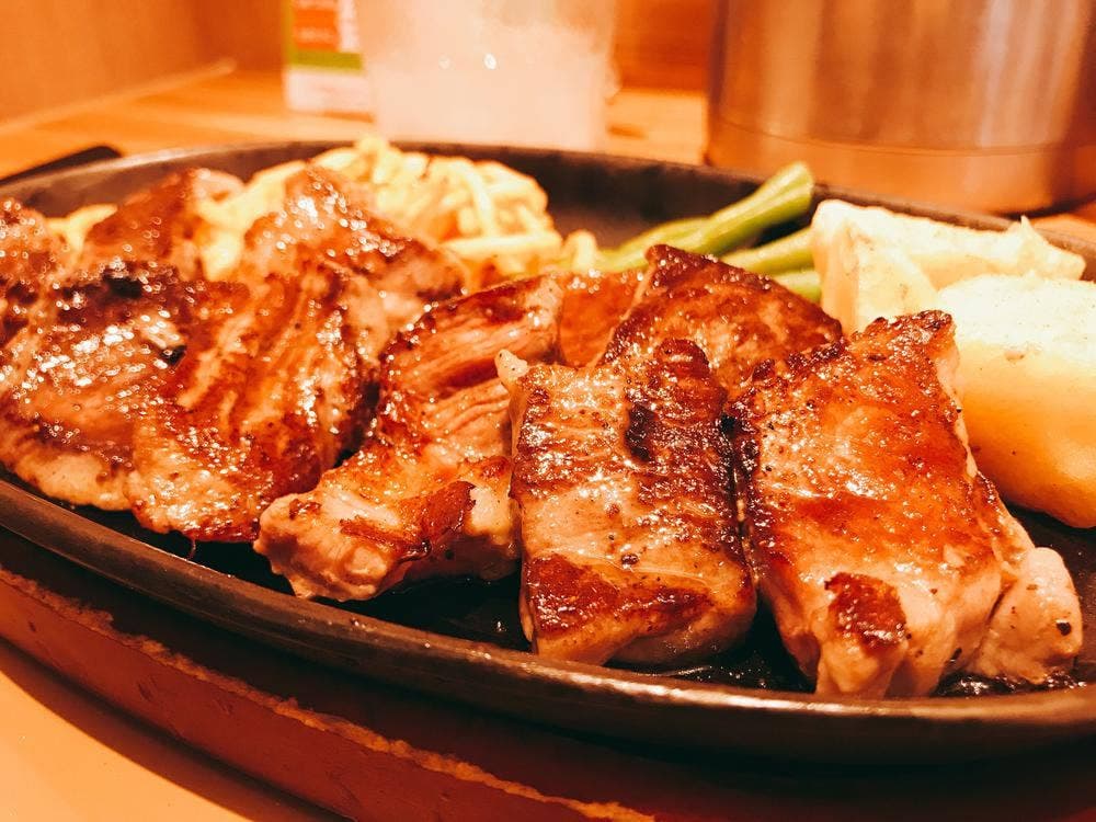 やよい軒 青葉台店