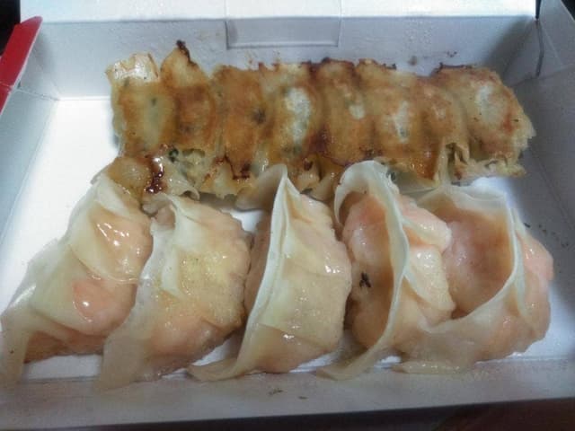 餃々 阪急高槻店 - サブ画像1