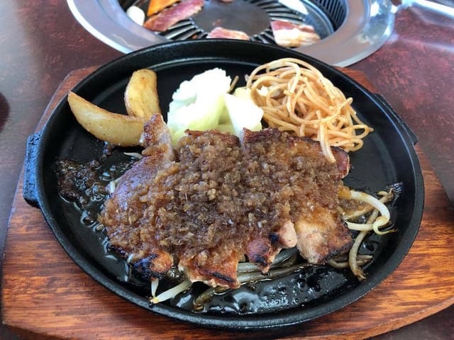 焼肉の鷹 - サブ画像3