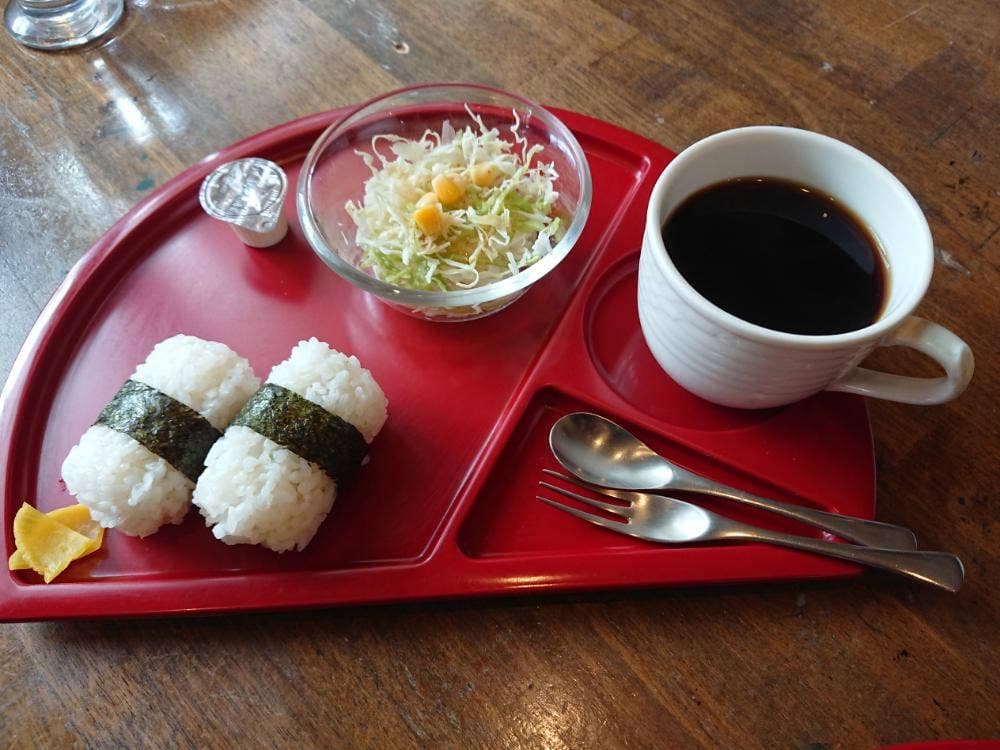 cafe de Cedar
