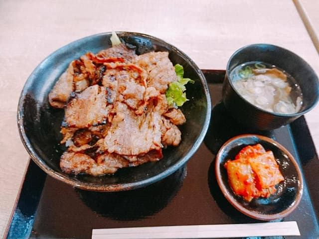 肉のヤマキ商店 イオンモール伊丹 - サブ画像1