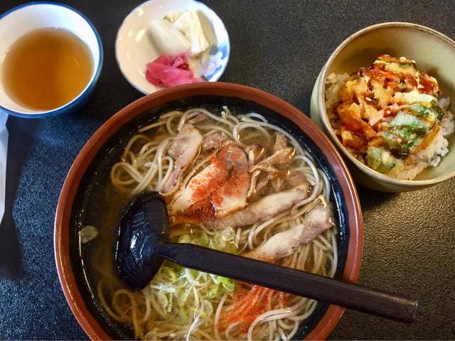 そば処 丸万 - サブ画像3