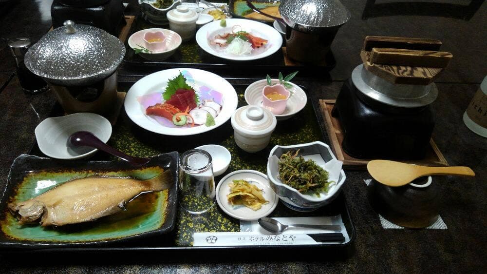 ホテルみなとや