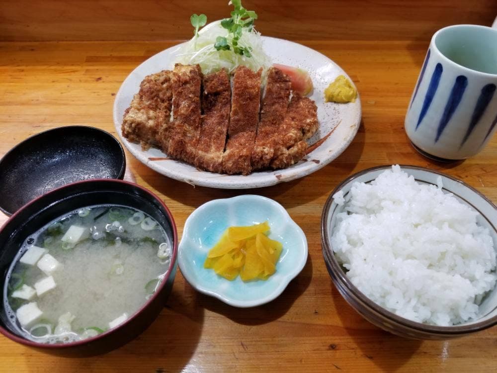 とんかつの店竹亭
