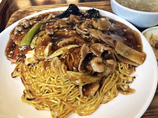 紅虎餃子房 レッドタイガー 久茂地店 - サブ画像1