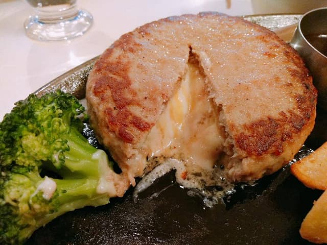 ヴィクトリアステーション 静内店 - サブ画像3