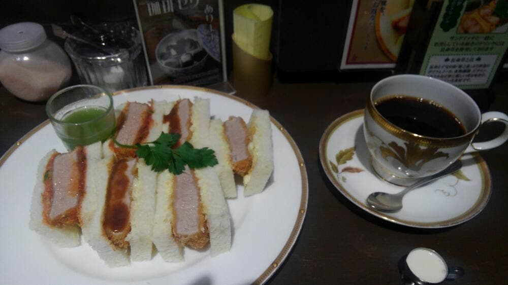 あべのカツサンドパーラーロマン亭