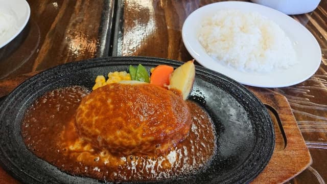 ハンバーグ オニオン 合川本店 - サブ画像1