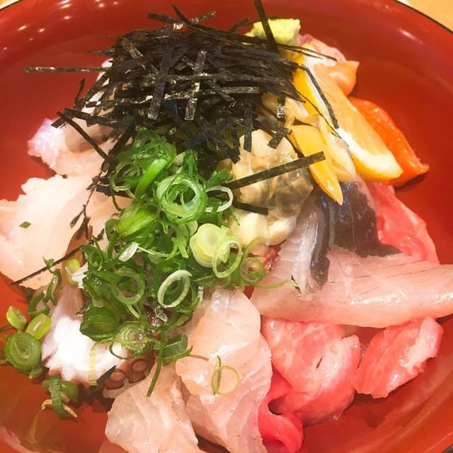 京・朱雀 すし市場 - サブ画像1