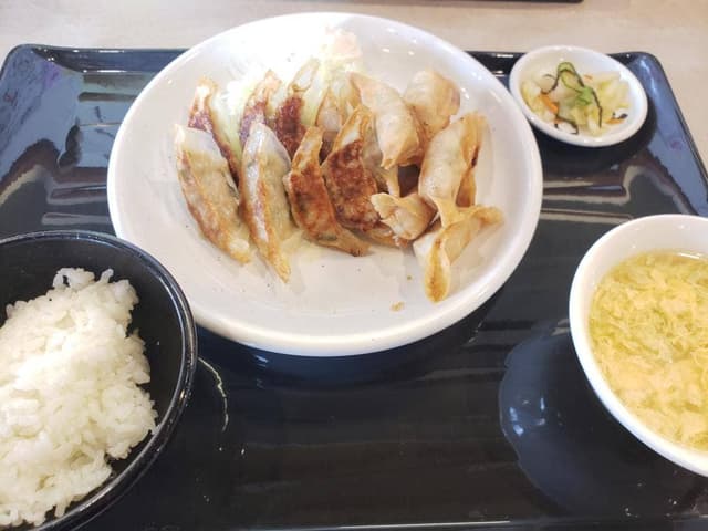 GYOZA BAR 八まん亭 - サブ画像3