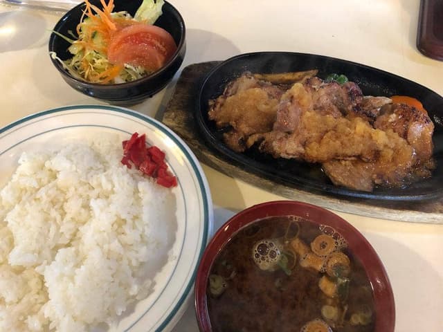 ファミリーキッチン馬車屋 - サブ画像2