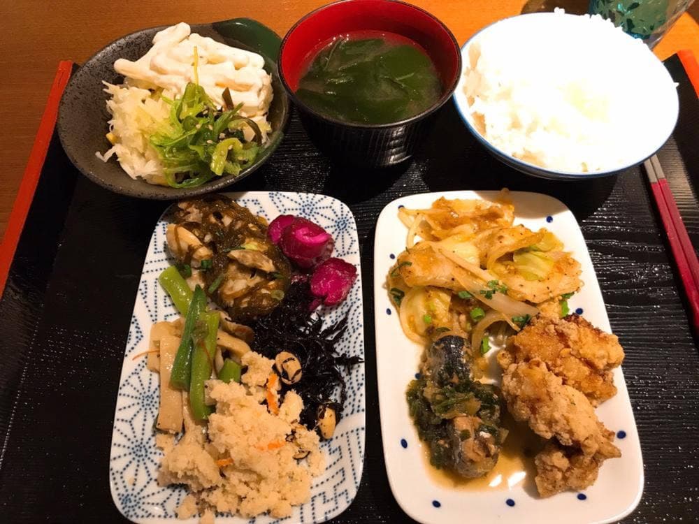 日本酒バル 蔵よし 虎ノ門店