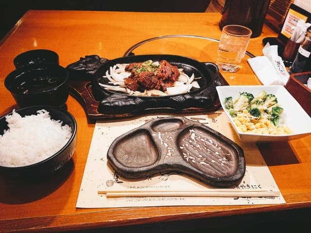 松屋やきにくすてぇーき大和郡山店 - サブ画像1