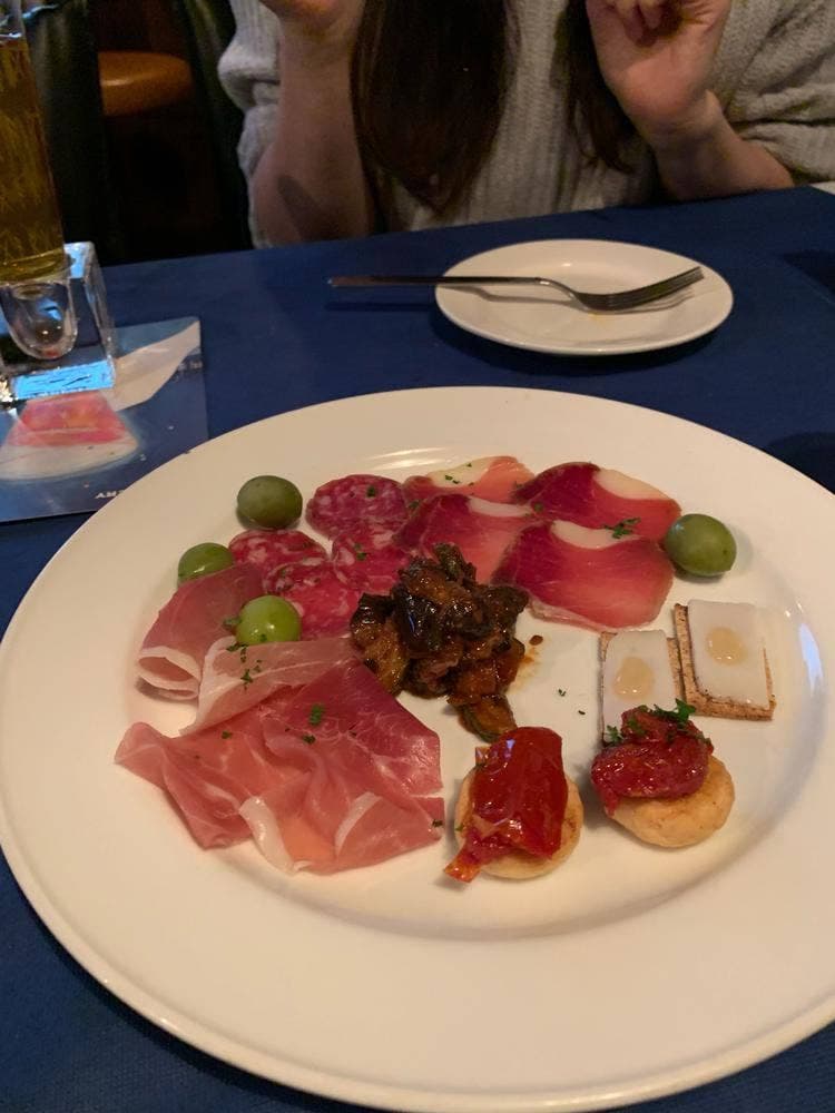 イタリアワインとシチリア風炭火焼き Jacky's table
