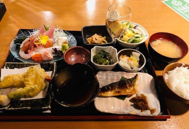 山海酒房 あかね屋 - サブ画像3