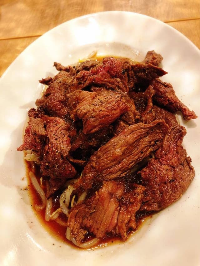 馬肉バル 跳ね馬 池袋東口店 - サブ画像2