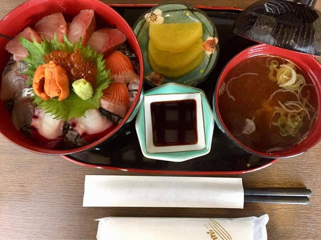三桝屋・四季の味山里菜 - サブ画像1