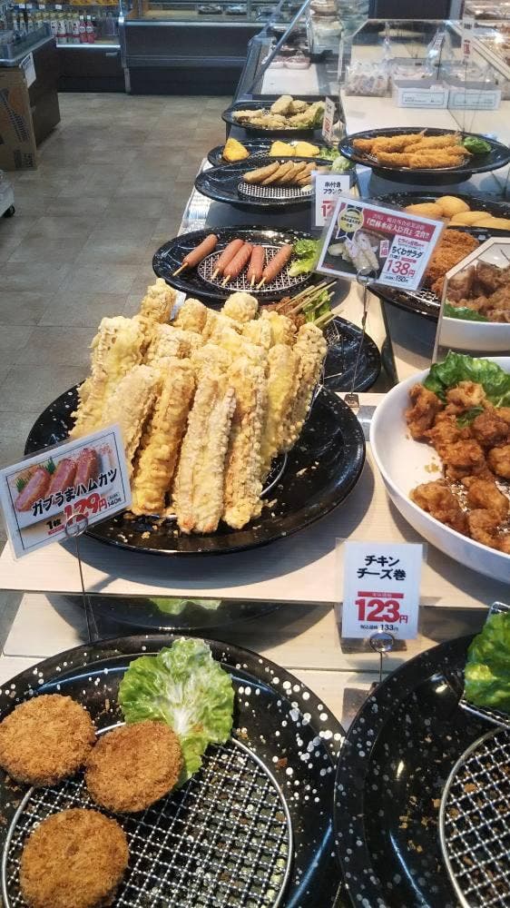 ヒライ 富合店