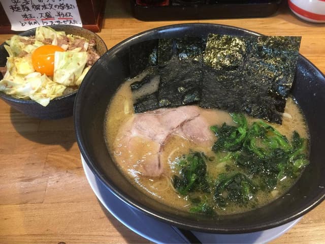 横浜らーめん 奥村家 - サブ画像3