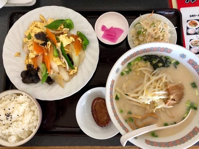 台湾料理 鴻福摟 - サブ画像1