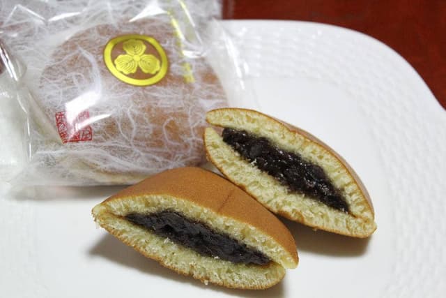 千秋庵総本家 交通会館店 - サブ画像1