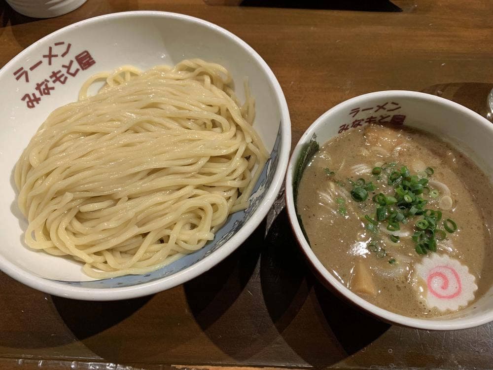 ラーメン みなもと屋