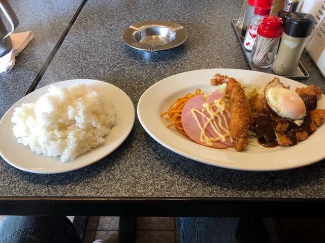 洋食と中華 マルヤ 伊丹店 - サブ画像3