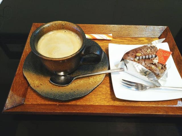 カフェ エニシダ - サブ画像1