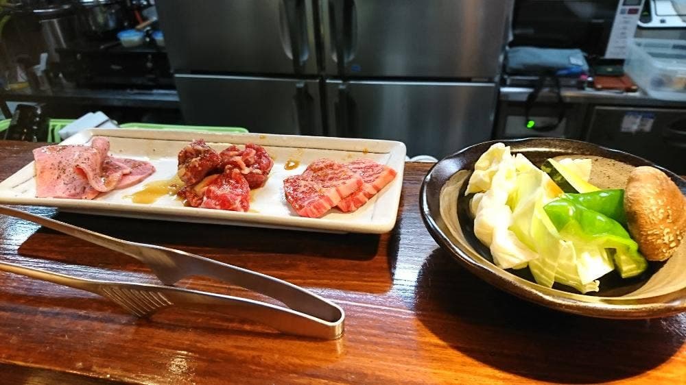 カウンター焼肉 呑