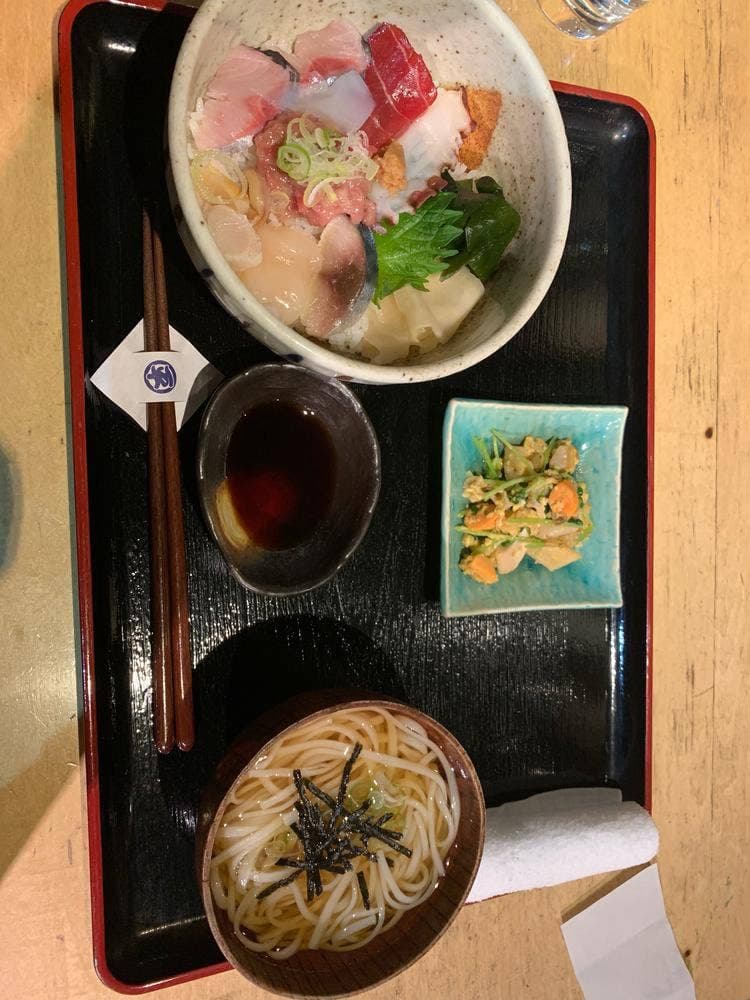 まるひら